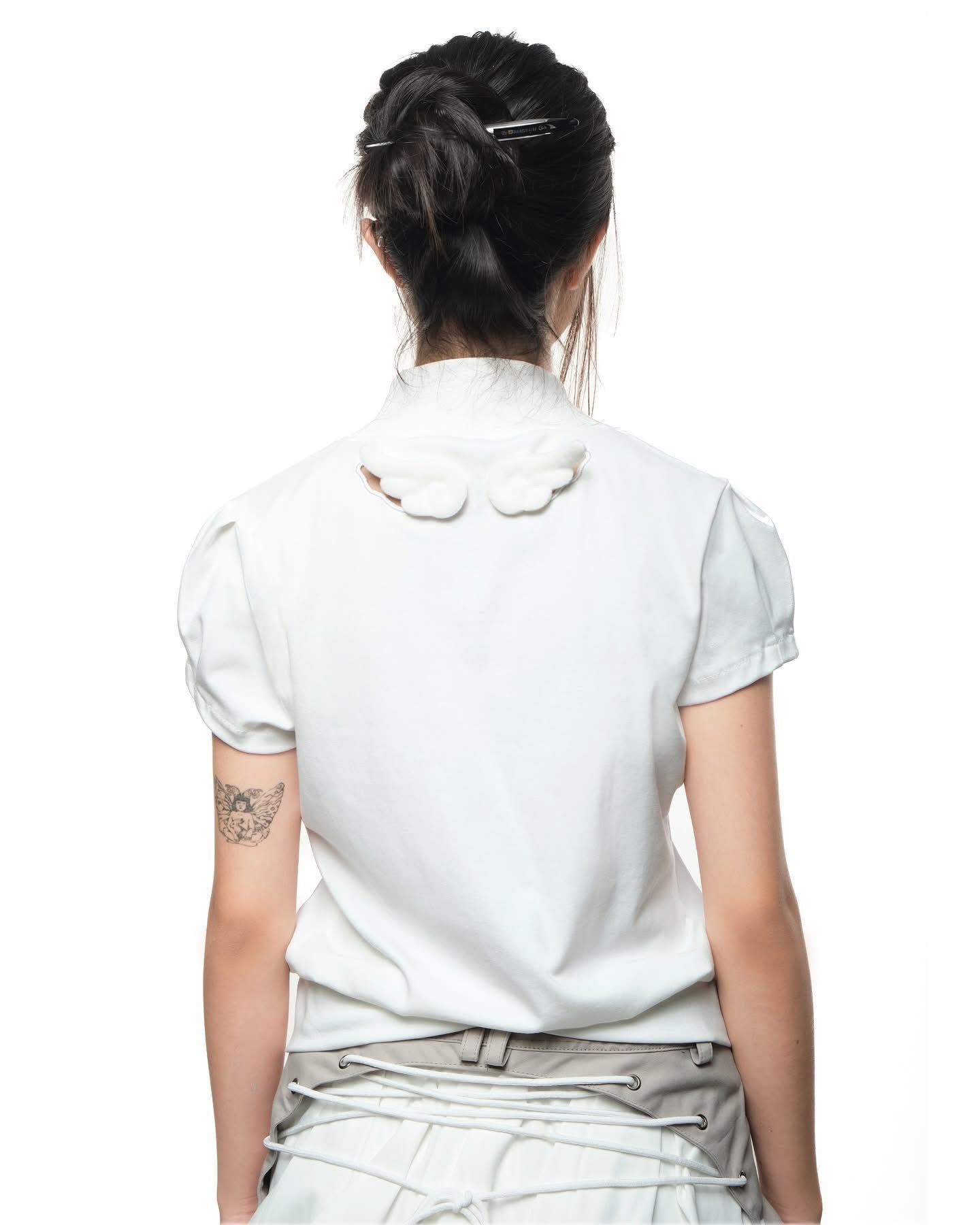 UYU Sakura Wing Zipper Top