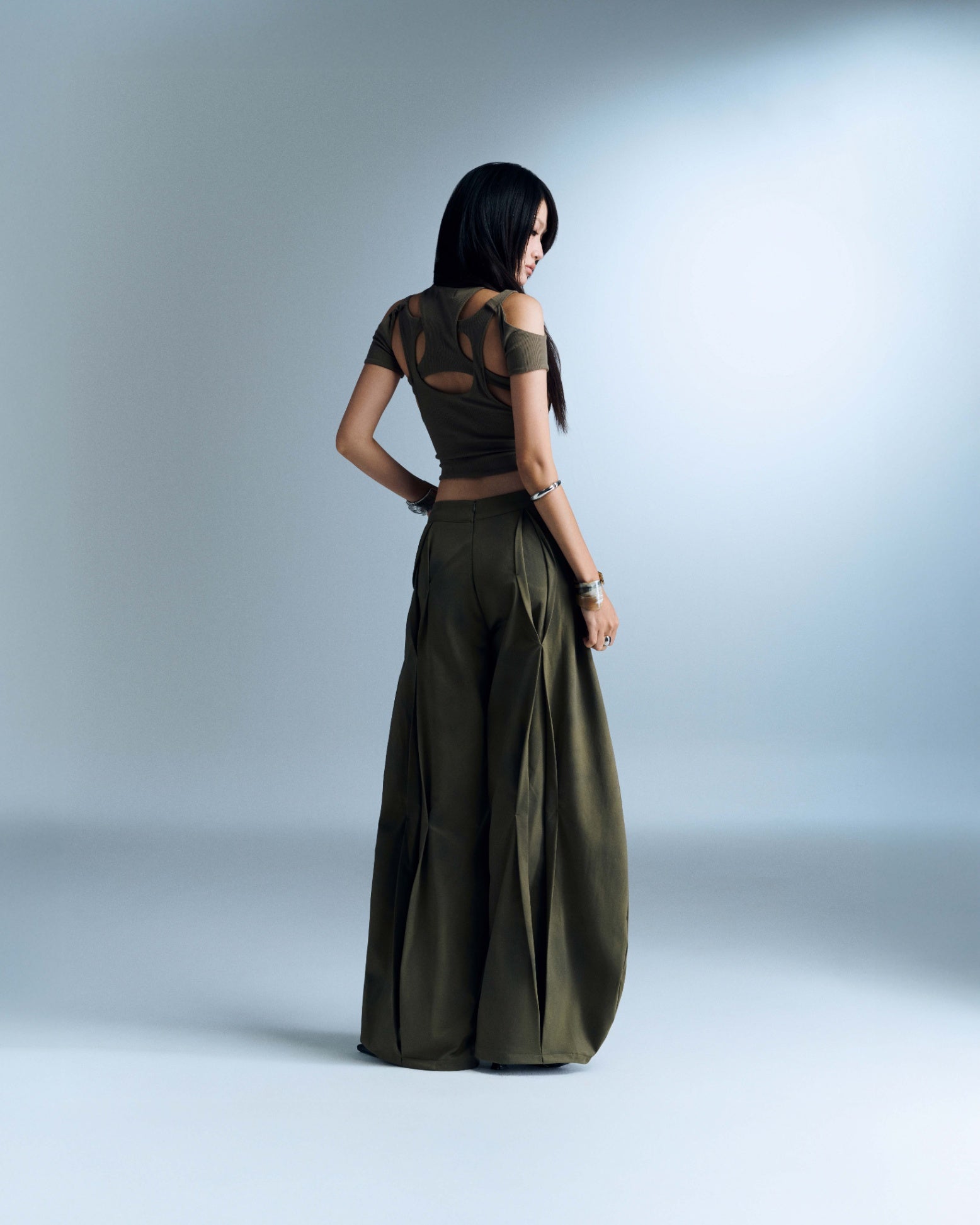 SOLOMON PANTS (ARMY GREEN) - Pre-order