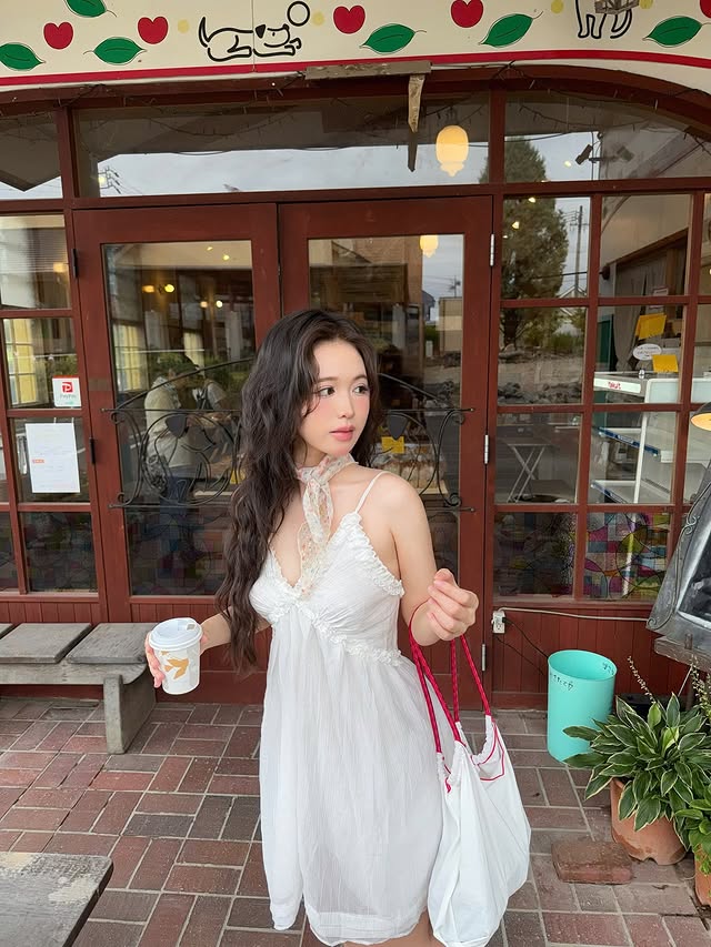 1998 Ariel Dress ( Last chance )