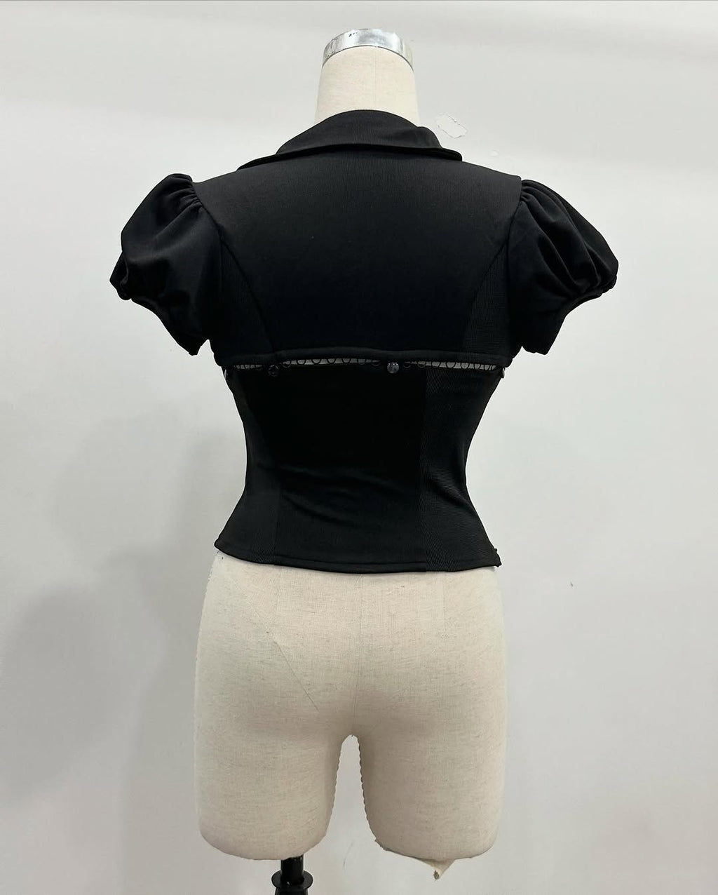 IUE Xin Xin Top (Black ) - Ready to dispatch in 48 hours