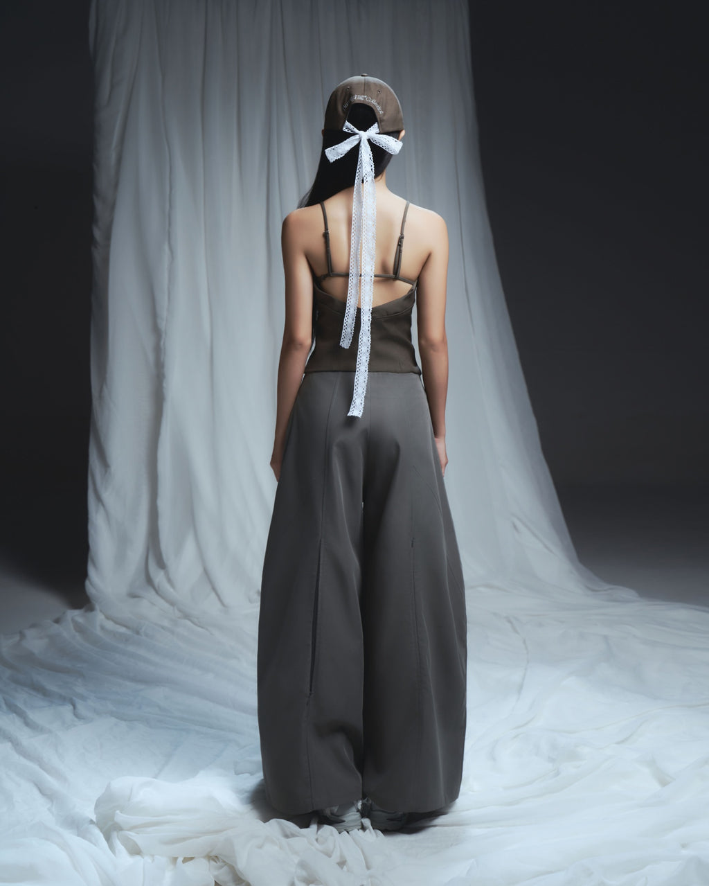 LUDOVIC PANTS (GREY)