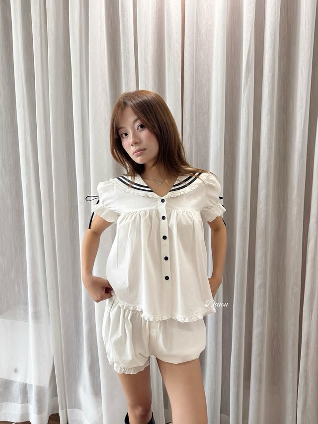 1998 Nami Set ( Top + Shorts)