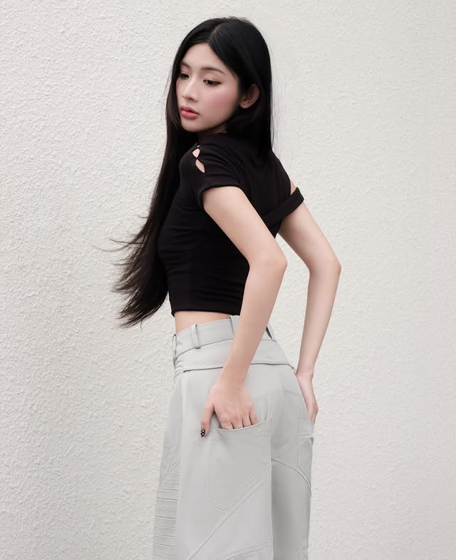BUNNYHILL REMI TOP - READY TO DISPATCH WITHIN 48 hours