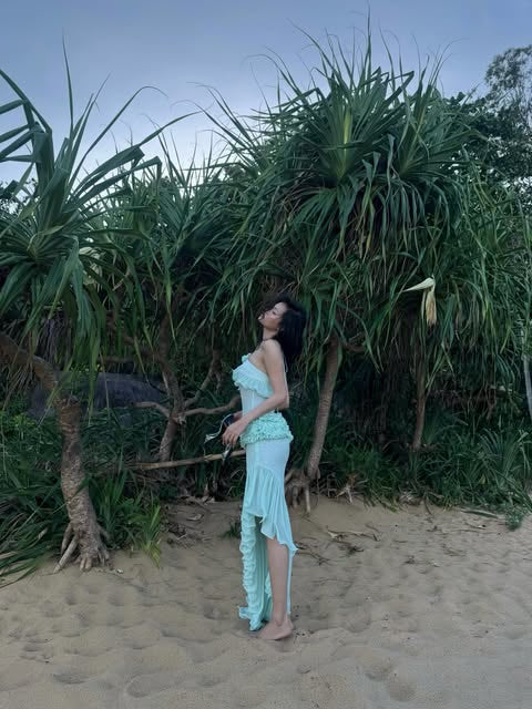 Ibiboss Mari Flower Maxi Dress - Ready to dispatch in 48 hours