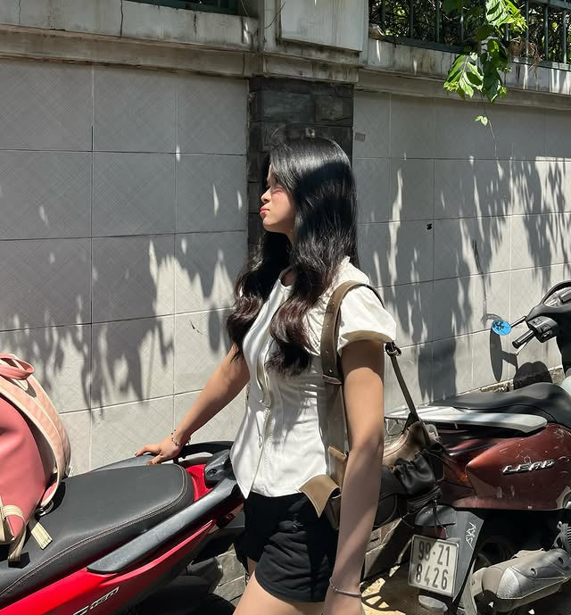 Kuchimachic Lace Shirt