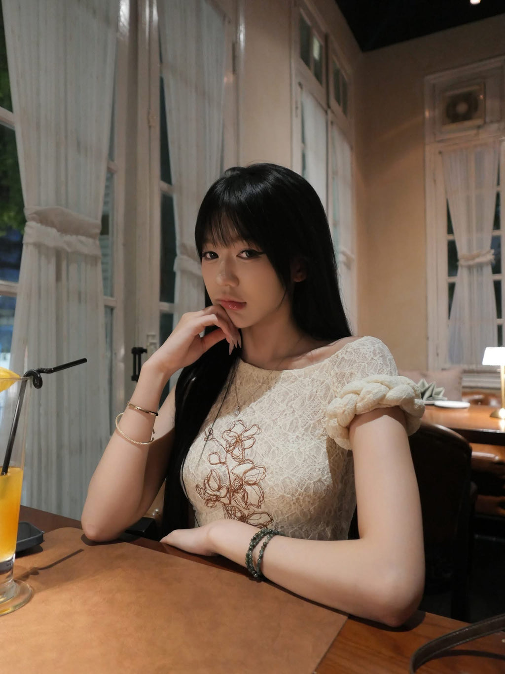 STUN Orchid Lace Top