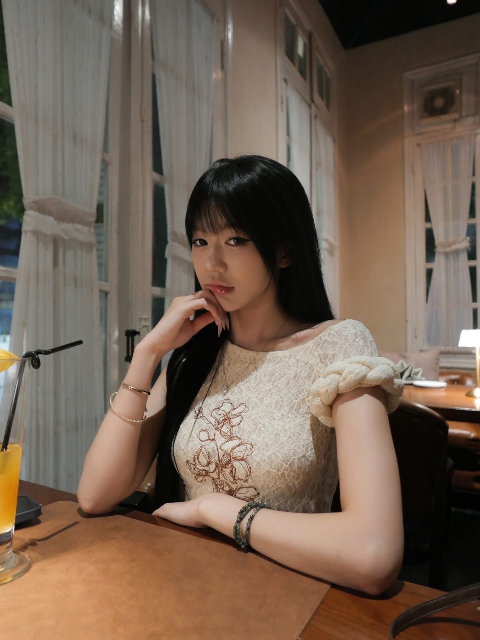 STUN Orchid Lace Top