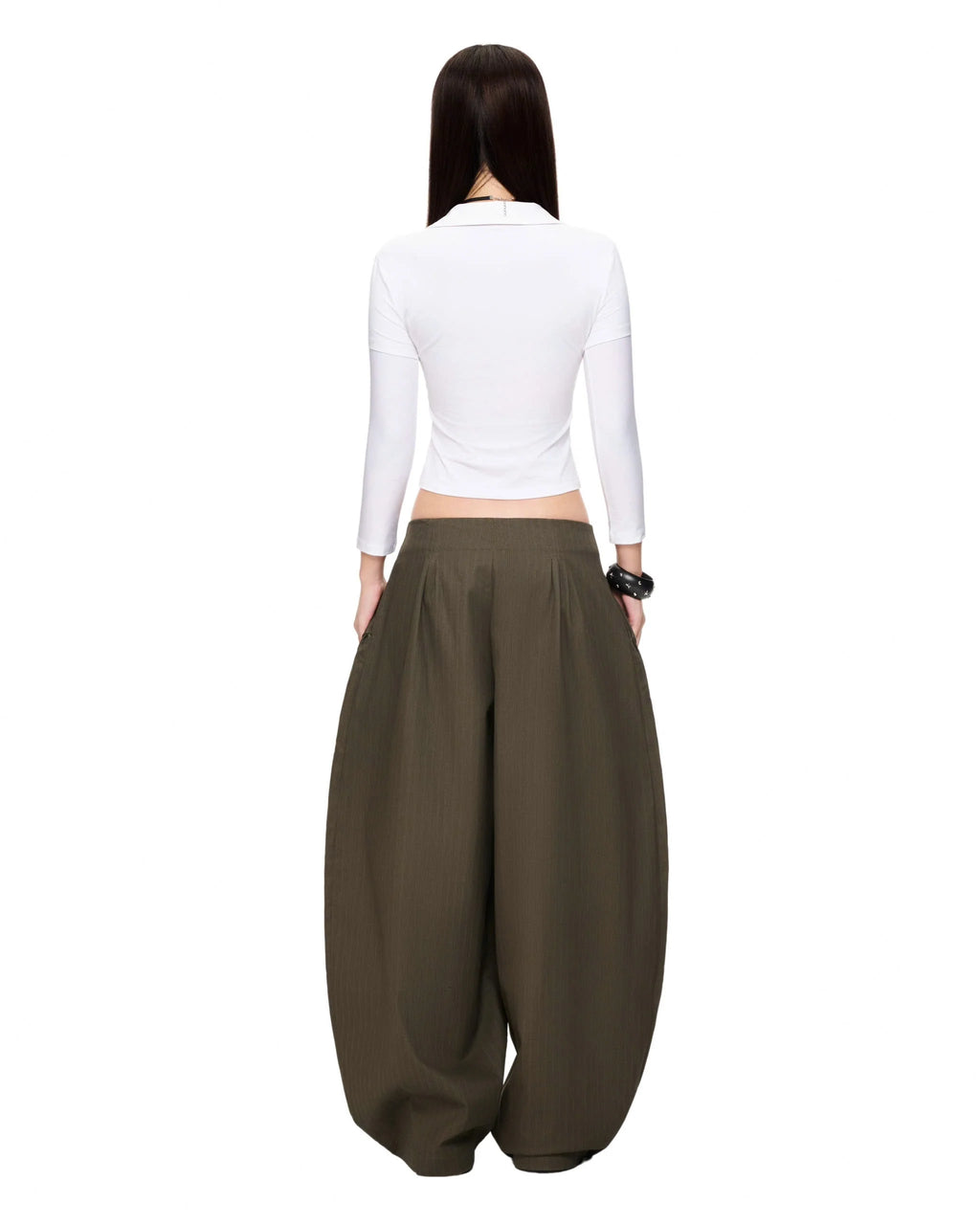 IUE “MATCHA CROISSANT" BAGGY PANTS