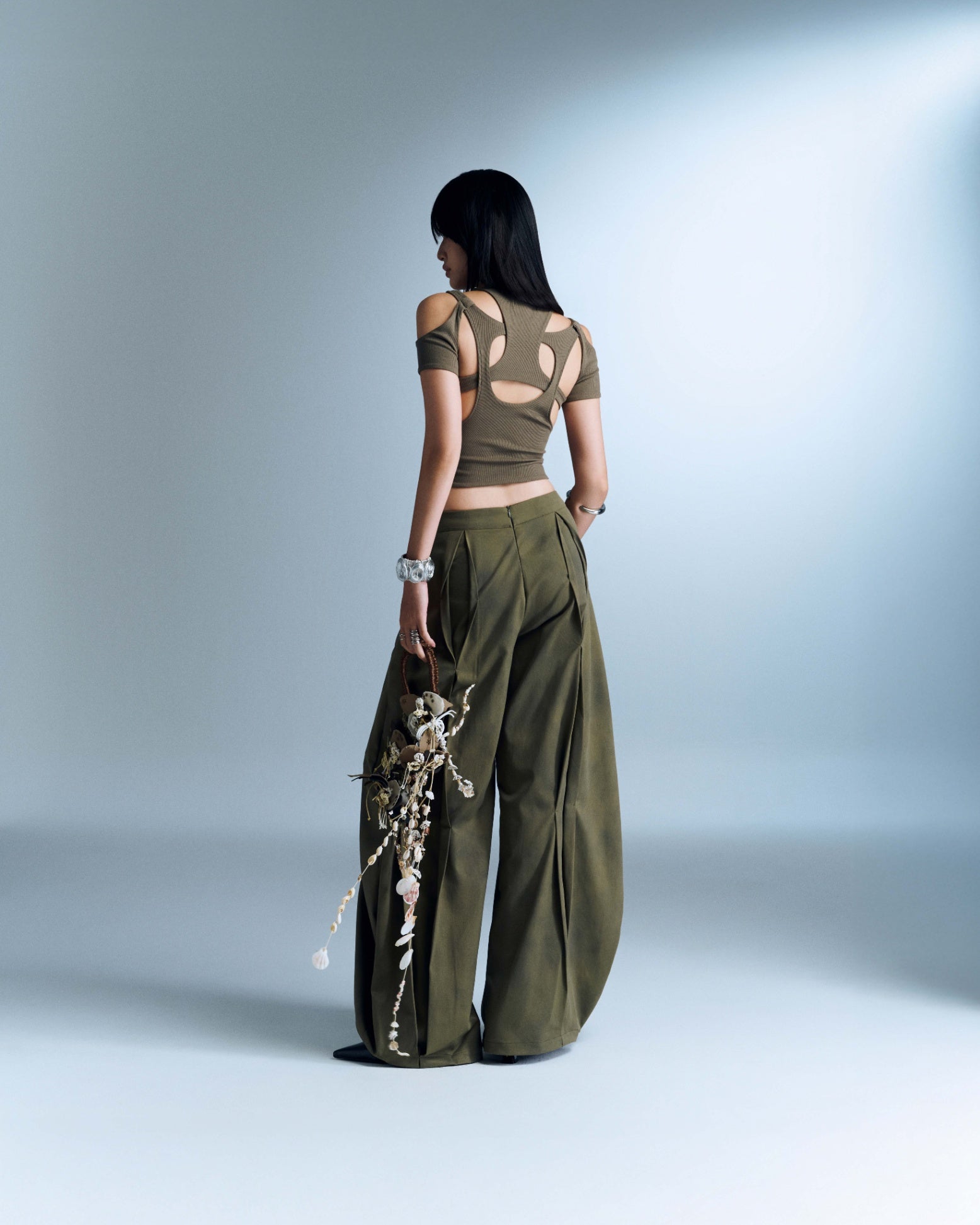 SOLOMON PANTS (ARMY GREEN) - Pre-order