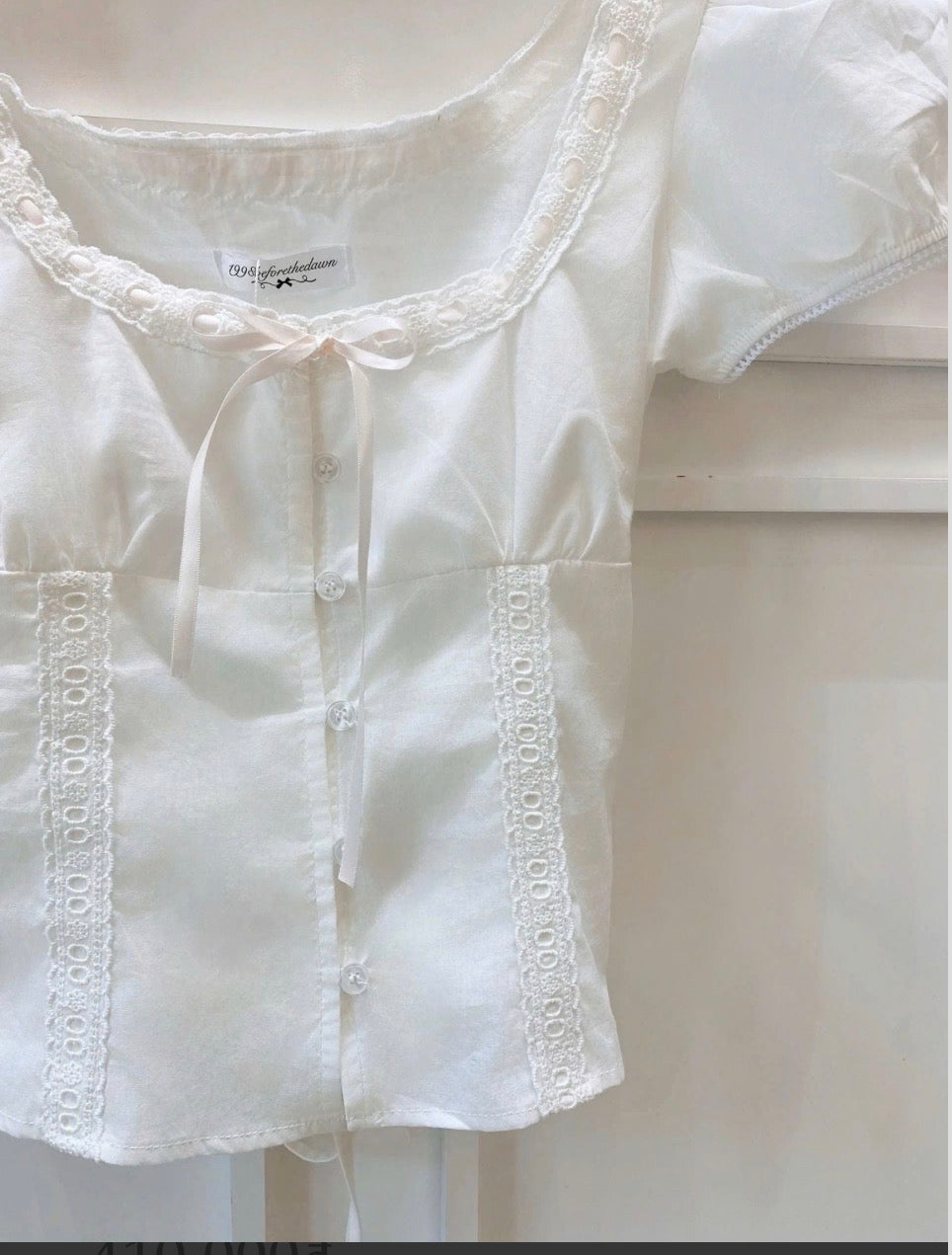 1998beforethedawn Navie White Top