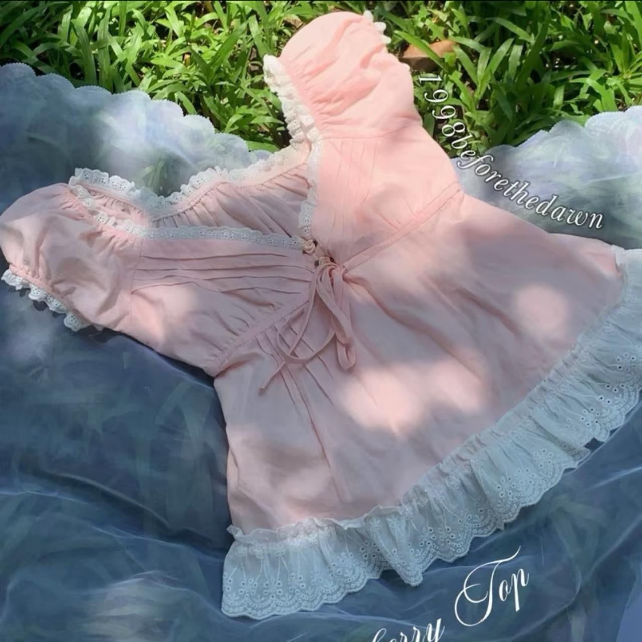 Strawberry Top
