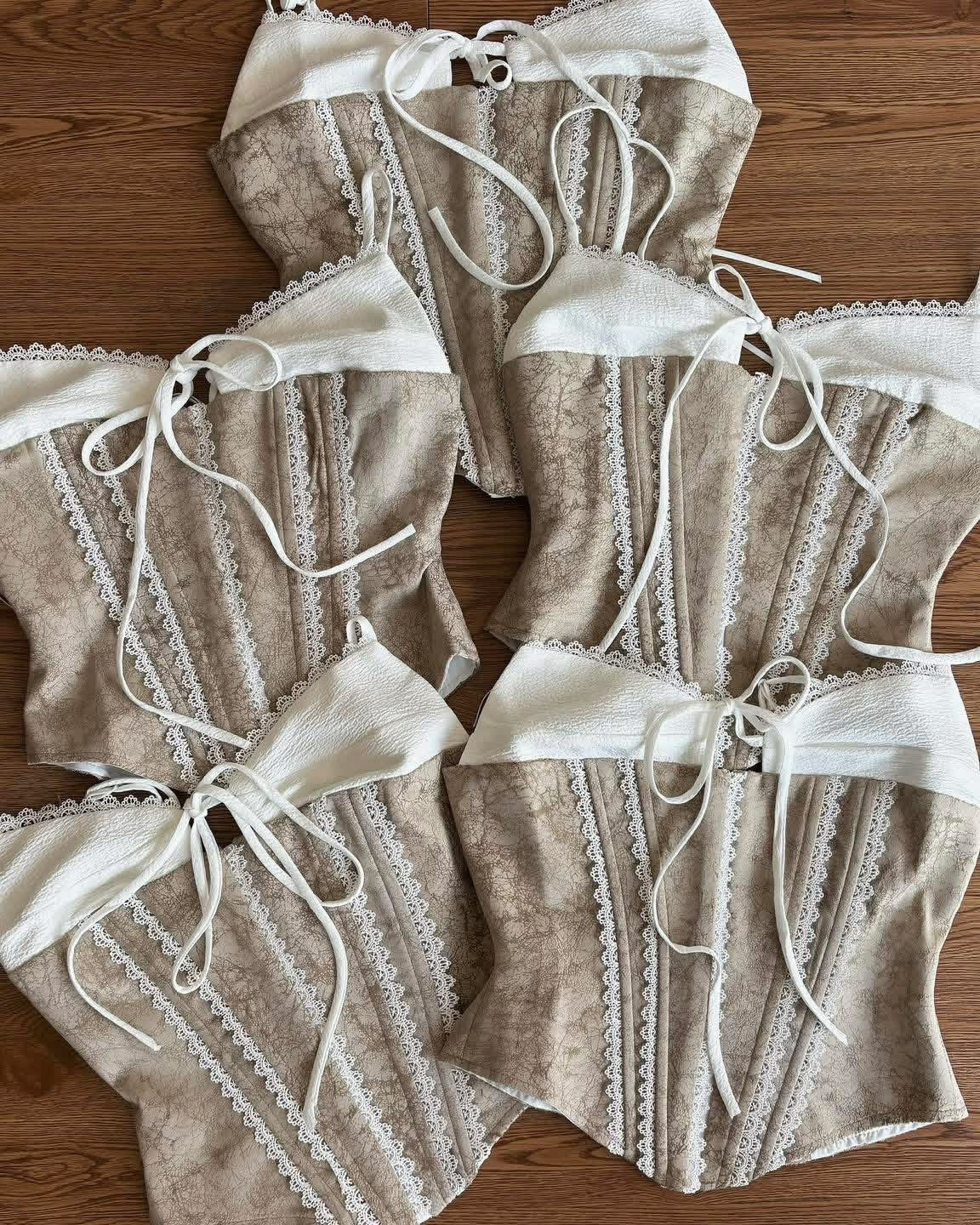AiAi Jenny Corset - Ready to dispatch in 48 hours