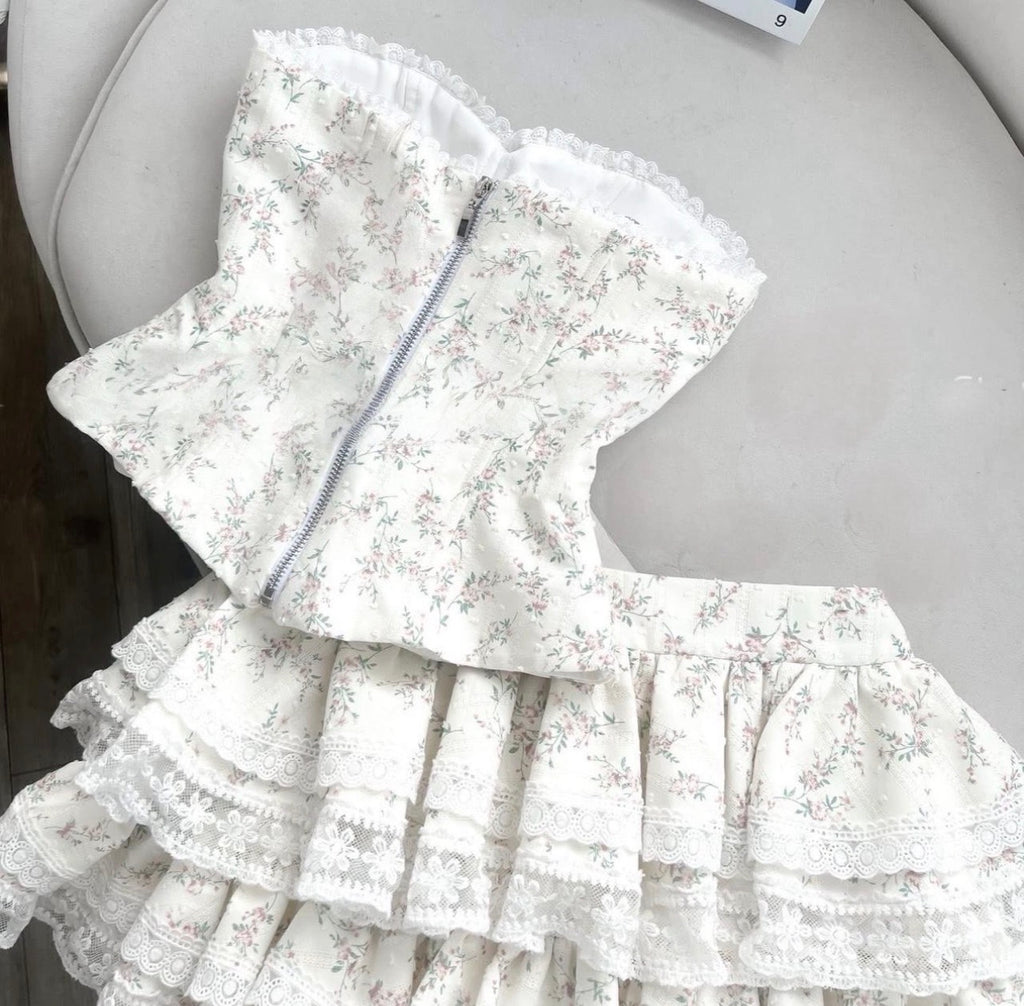 Hans Floral Coquette set - Ready to dispatch in 48 hours