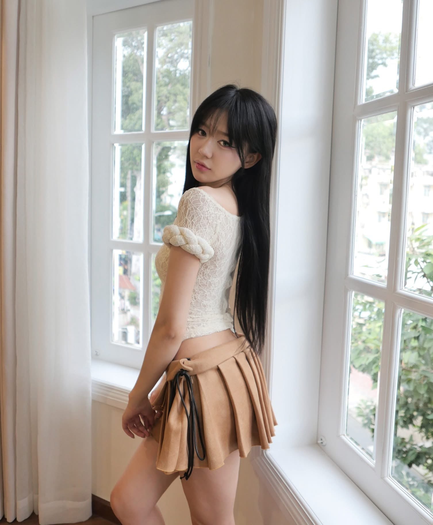 STUN Orchid Lace Top