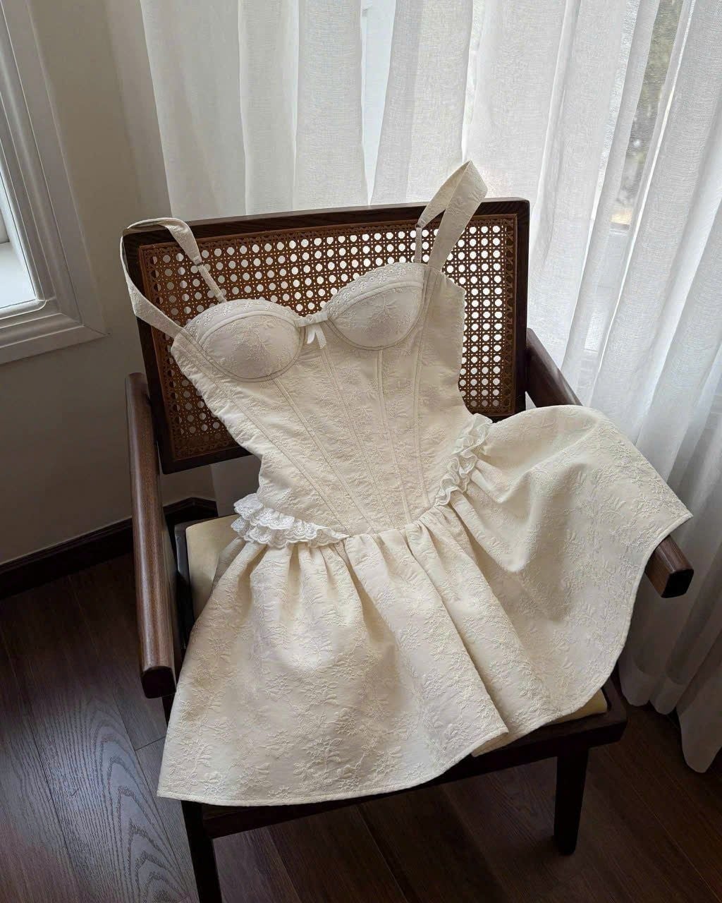 Jubin Stella Dress - Ready to dispatch in 48 hours