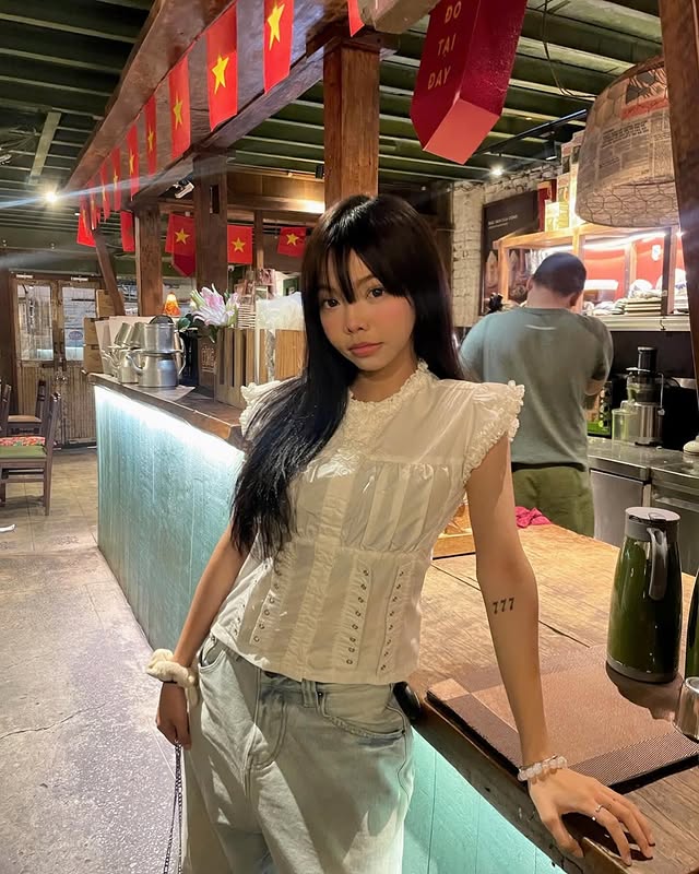 TheLStudios Y2k Lace Blouse