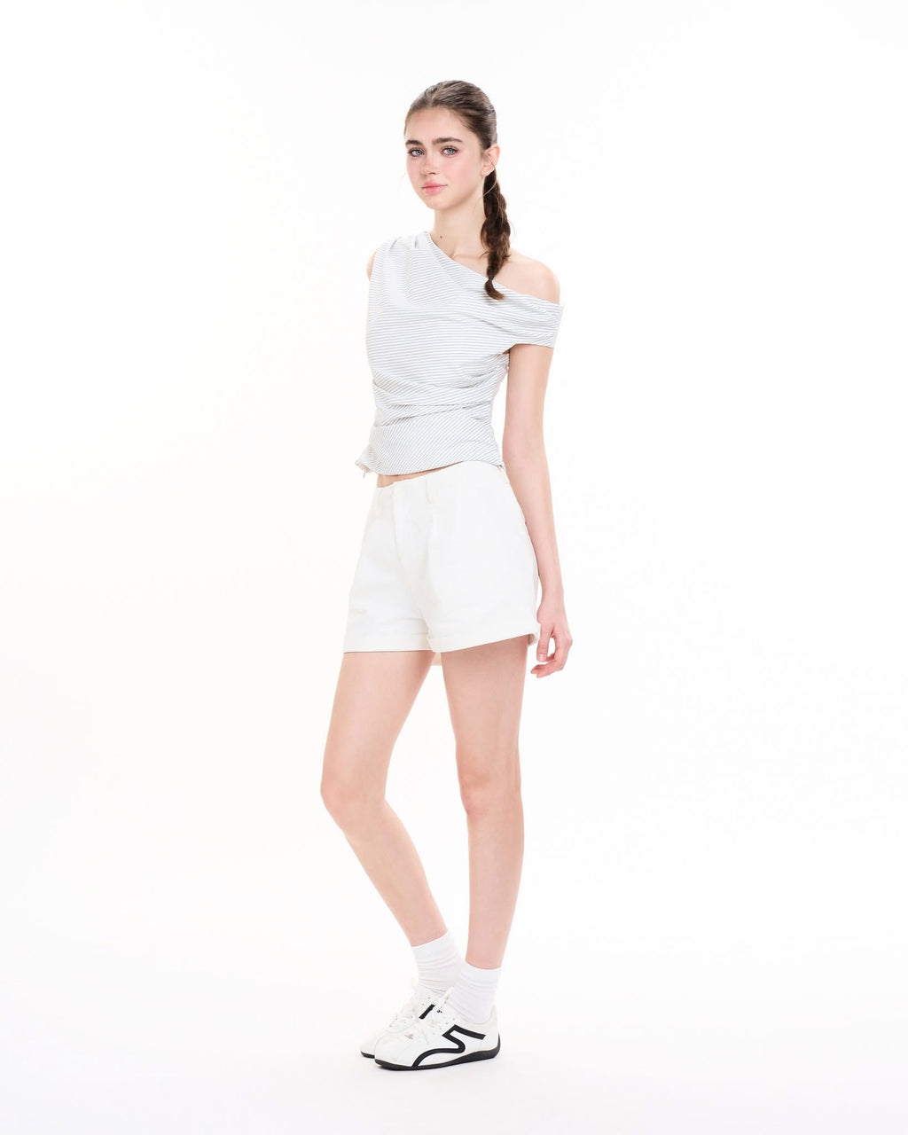 Cara Club Tofiz Off-shoulder Top