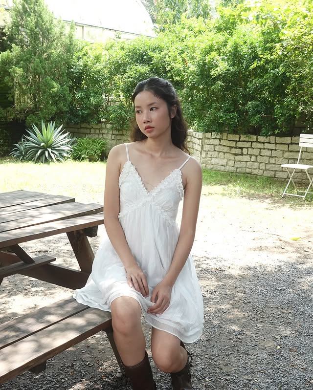 1998 Ariel Dress ( Last chance )