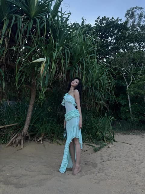 Ibiboss Mari Flower Maxi Dress - Ready to dispatch in 48 hours