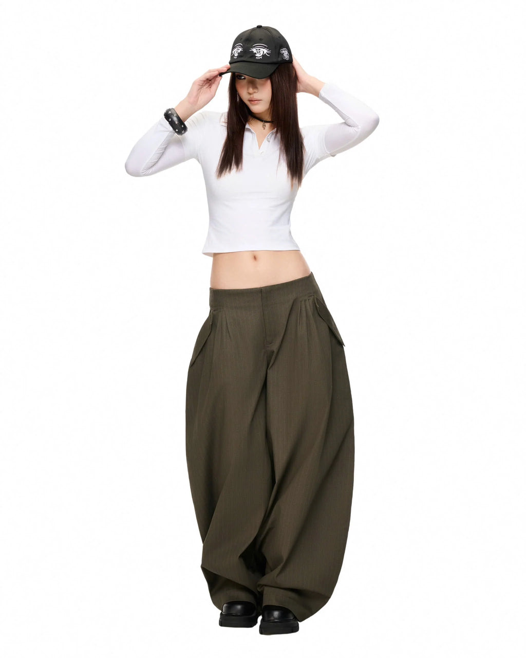 IUE “MATCHA CROISSANT" BAGGY PANTS