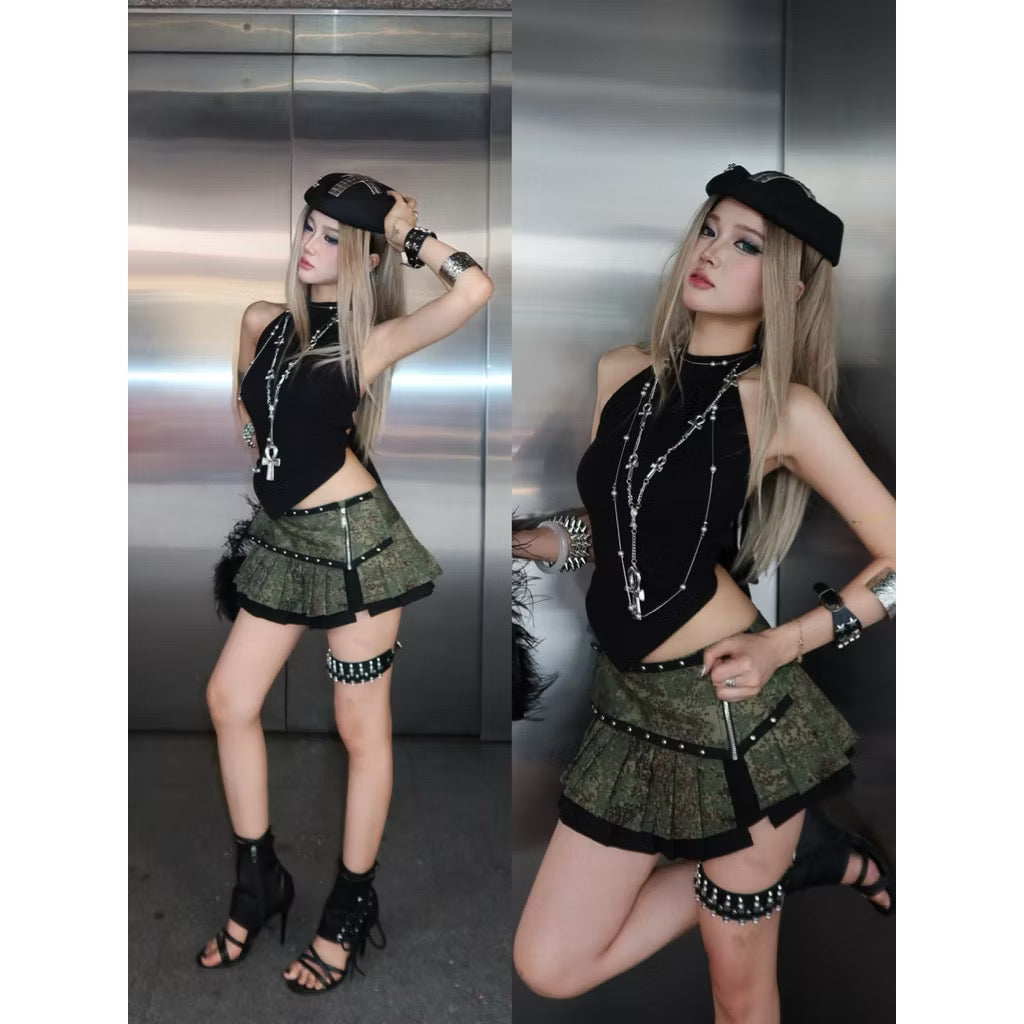 Asteraceae Onyx Halter Backless Top