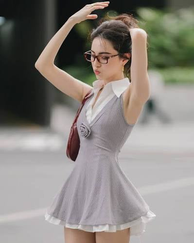 LSOUL Moore Dress (Pre-order)