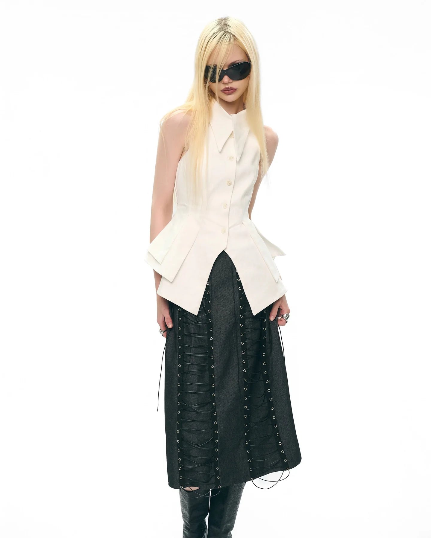 Intoeight- Axis top