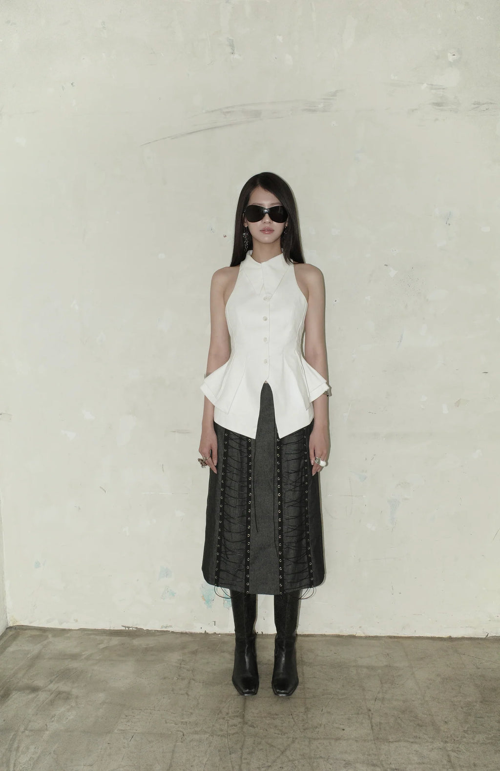 Intoeight- Axis top