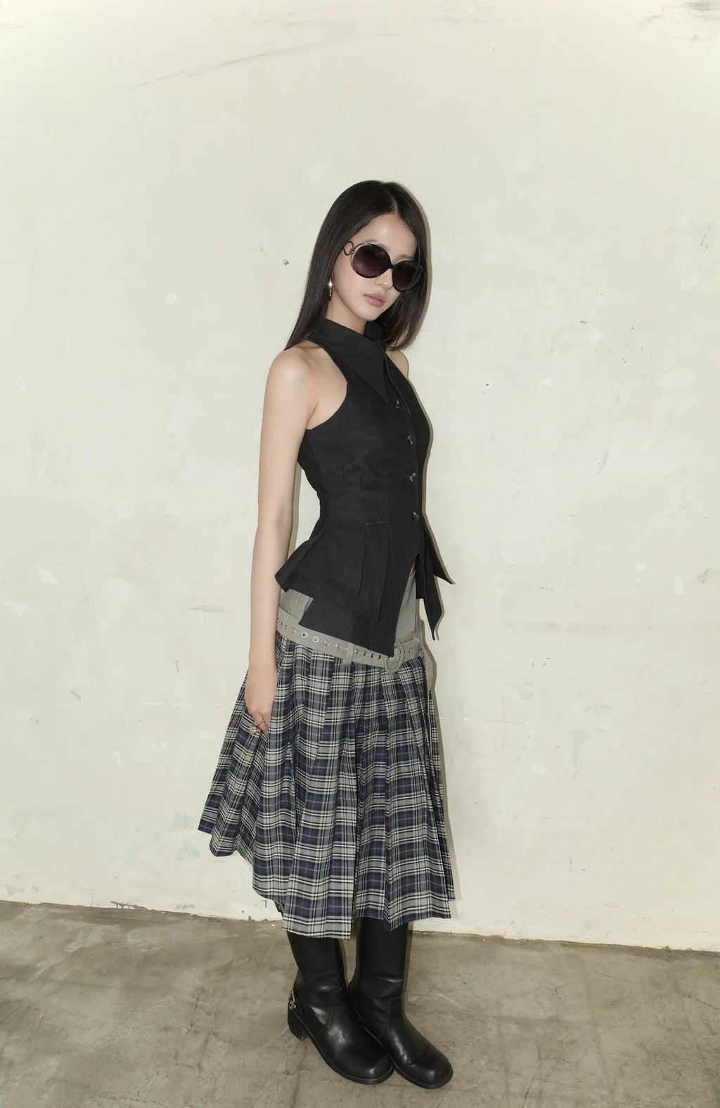 Intoeight- Axis top