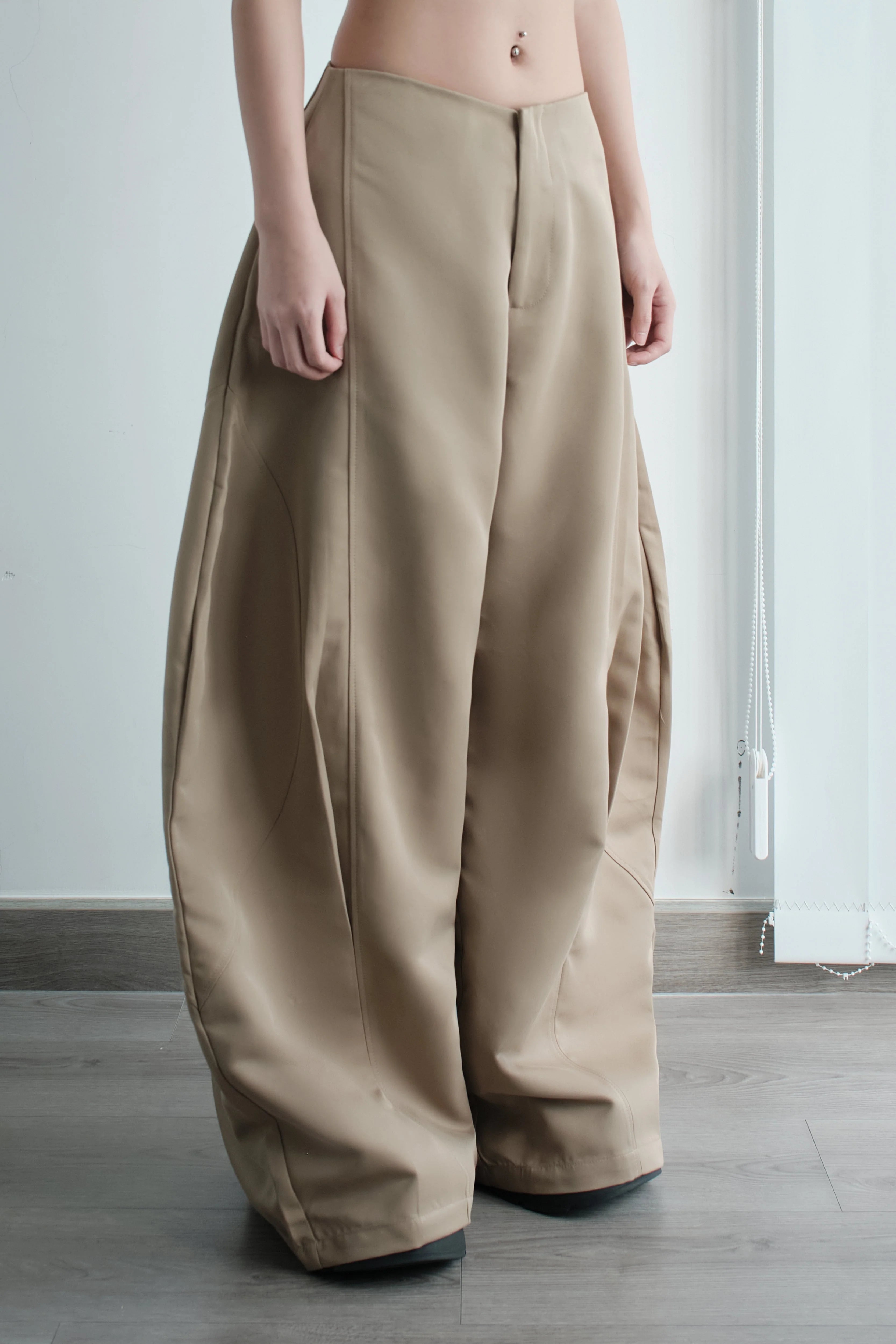 Luft Pants ( beige )