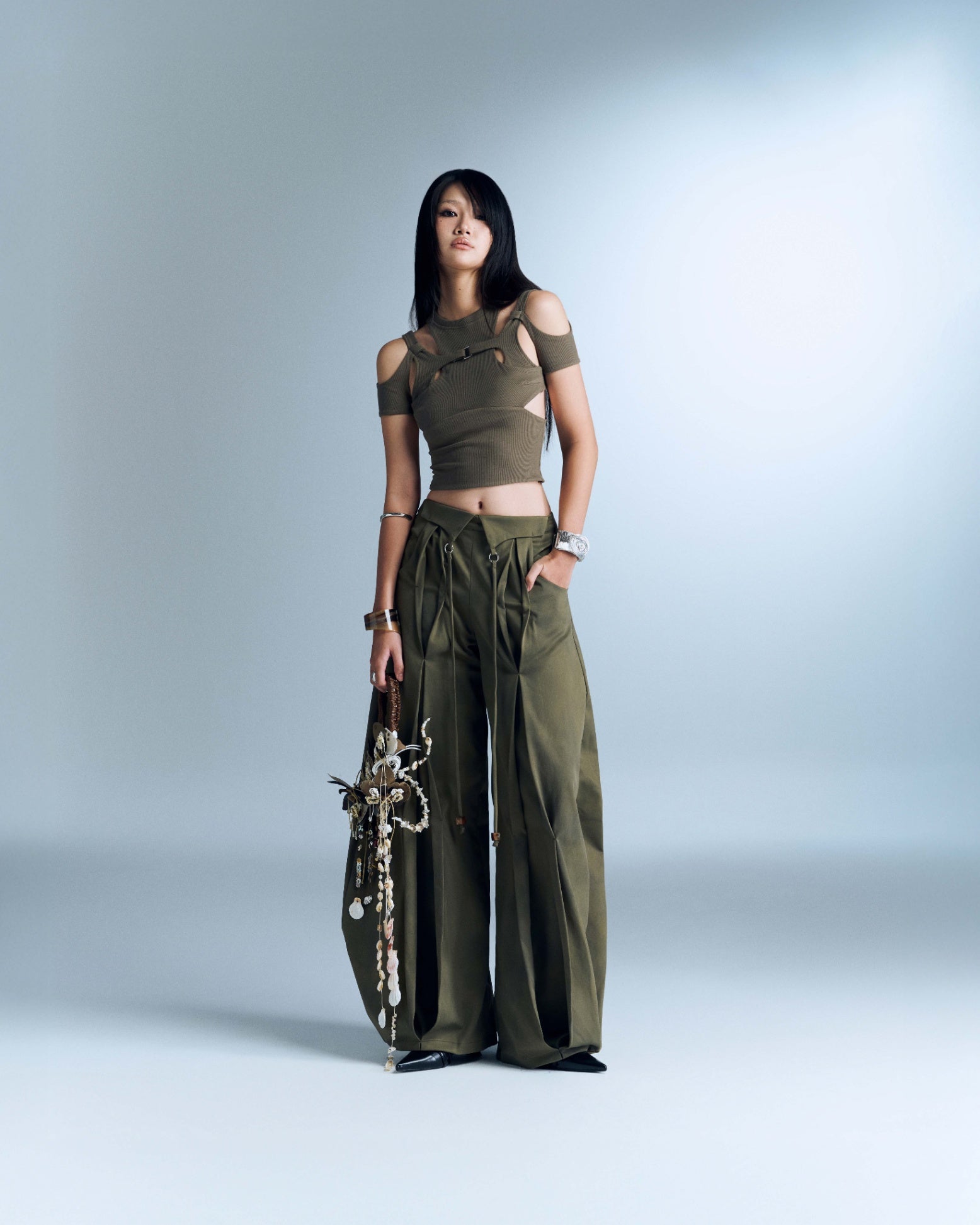 TAWNY TOP (ARMY GREEN) ( Pre-order )