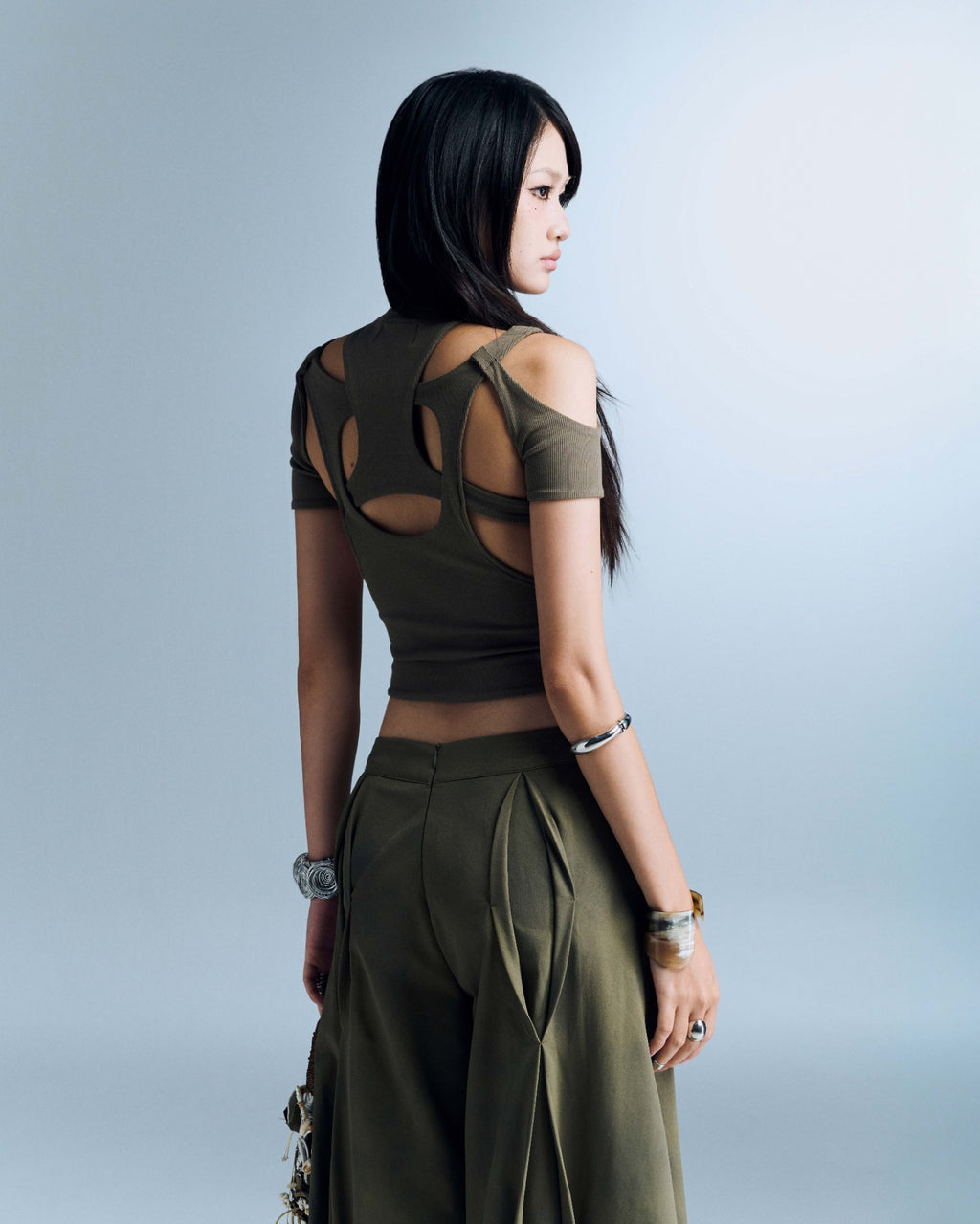 TAWNY TOP (ARMY GREEN) ( Pre-order )