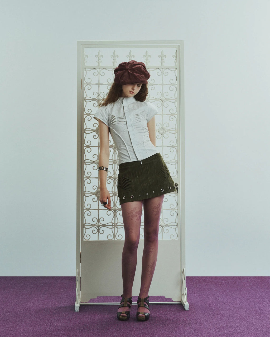 Intoeight mural skirt