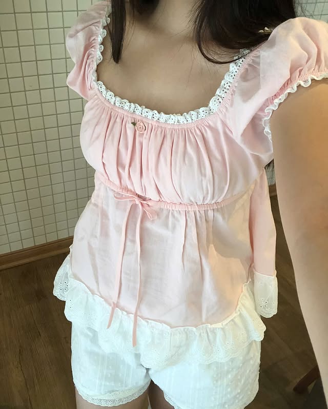 Miyu Pink Top