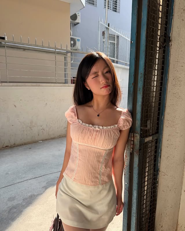 1998 Cynthia Pink Top - READY TO DISPATCH WITHIN 48 hours